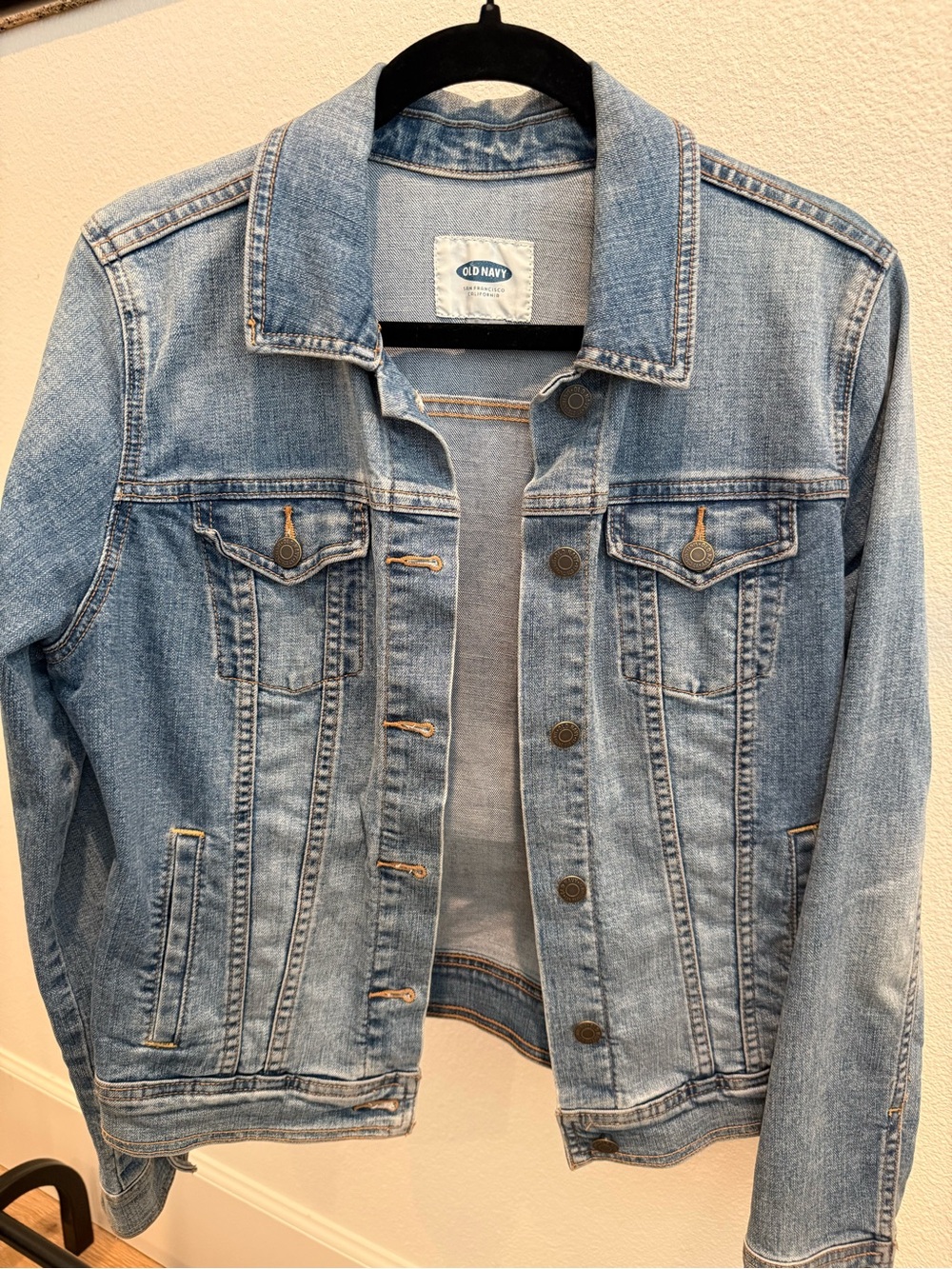 Old Navy Light Blue Denim Stretch Jean Jacket - Women's
